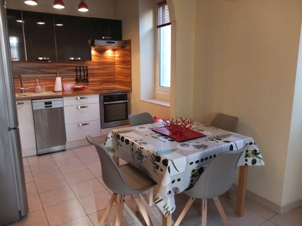 Appartement Le Cernuschi Rdc Menton Eksteriør billede