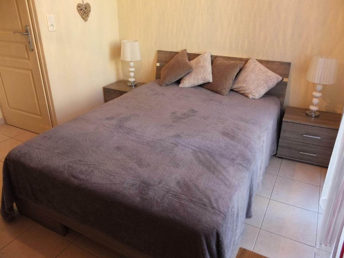 Appartement Le Cernuschi Rdc Menton Eksteriør billede